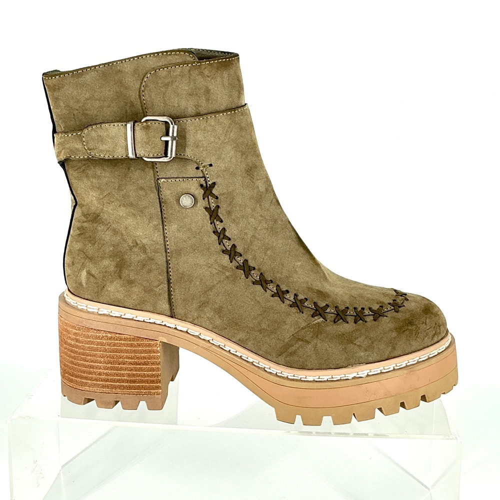 MIA Size 10 FLAW Olive Green Whipstitch Platform Ankle Lug Boots NEW Toula $90